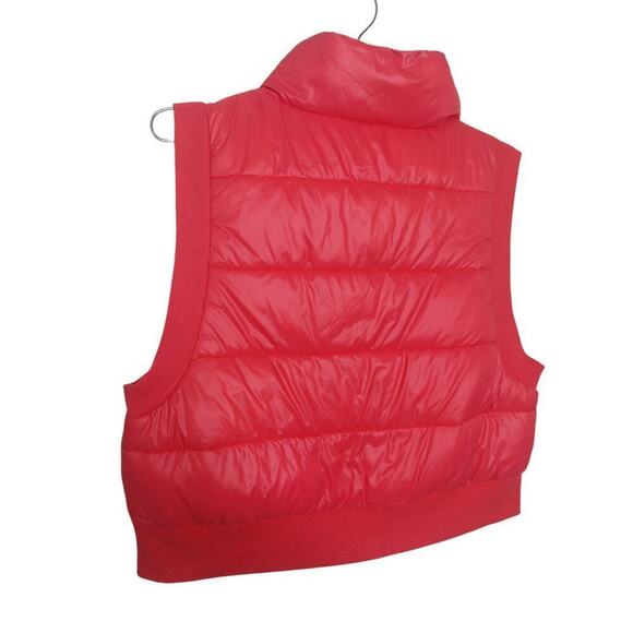 New without tags Aerie Offline Puffer Vest Red Small - Picture 13 of 14